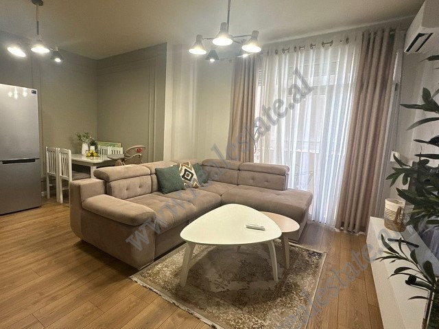 Apartament 2+1 me qira ne fillimin e rruges Pjeter Budi, prane rruges se Elbasanit ne Tirane.
Pozic Apartament 2+1 me qira ne fillimin e rruges Pjeter Budi, prane rruges se Elbasanit ne Tirane.
Pozic